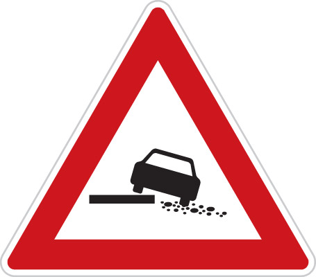 Dopravní značka - A28 - Nezpevněná krajnice